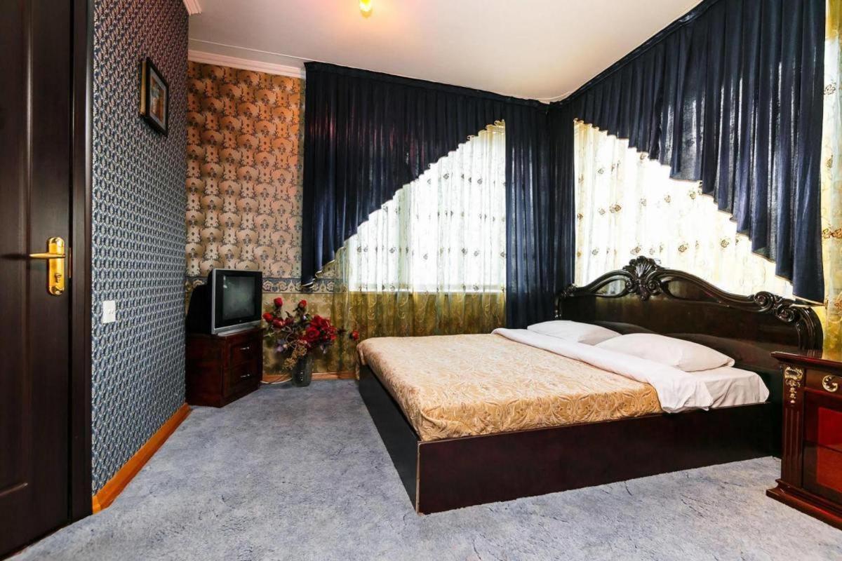 Small Double Room,1252981147:JPEG