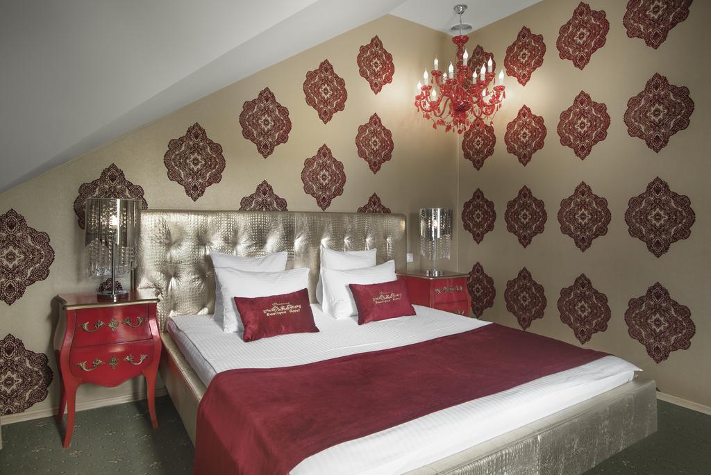 Penthouse Suite