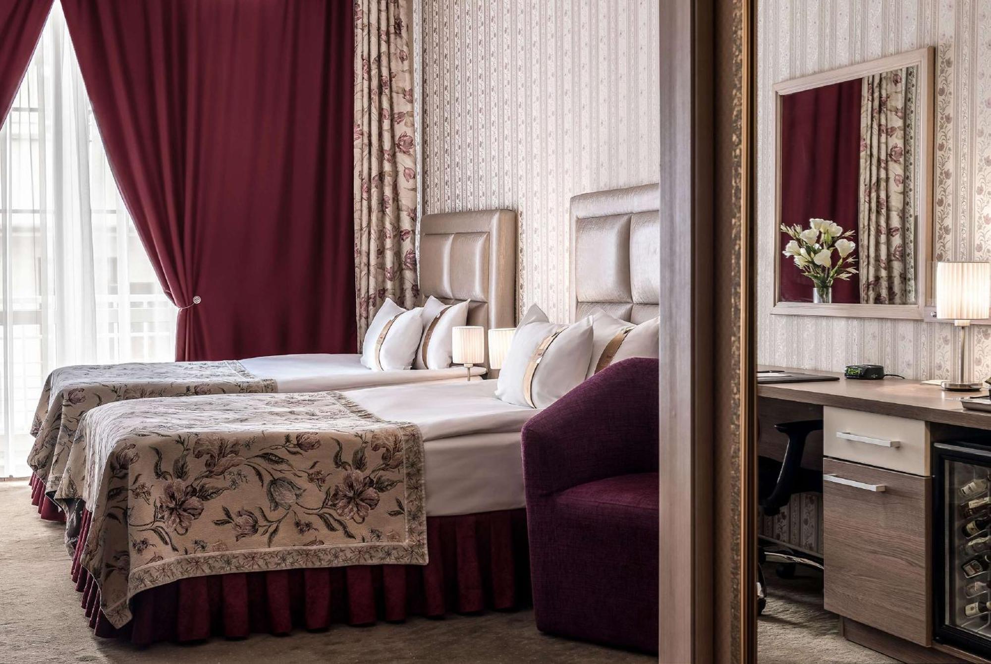 Doppelzimmer mit 2 Einzelbetten und Balkon - Nichtraucher