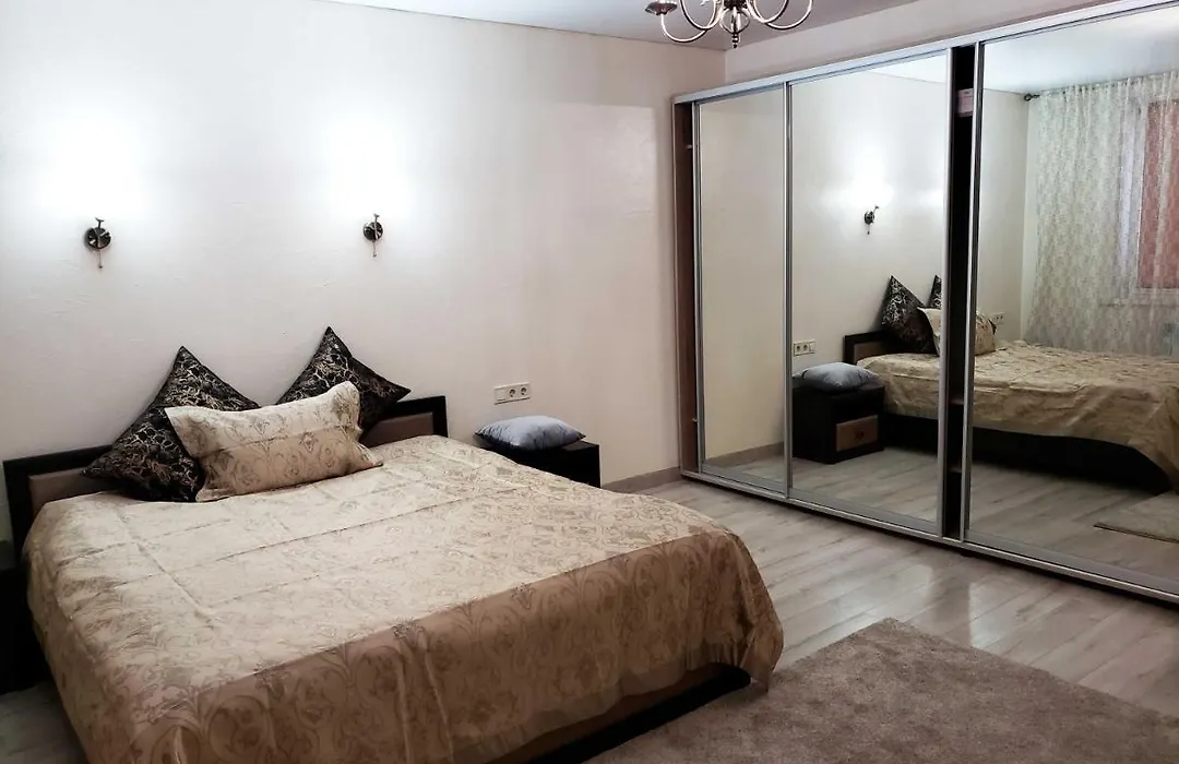 A Spacious Apartment In The Center Of Chishinau-1