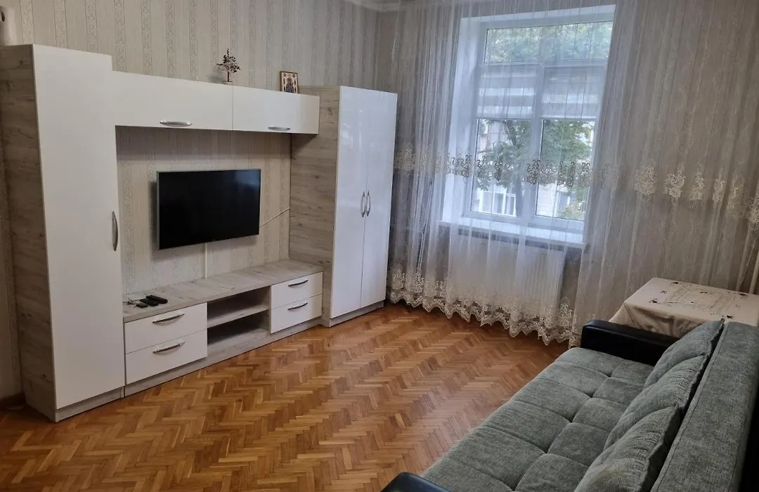City Center Chisinau 3Rooms Apartment Bd Stefan Cel Mare-1