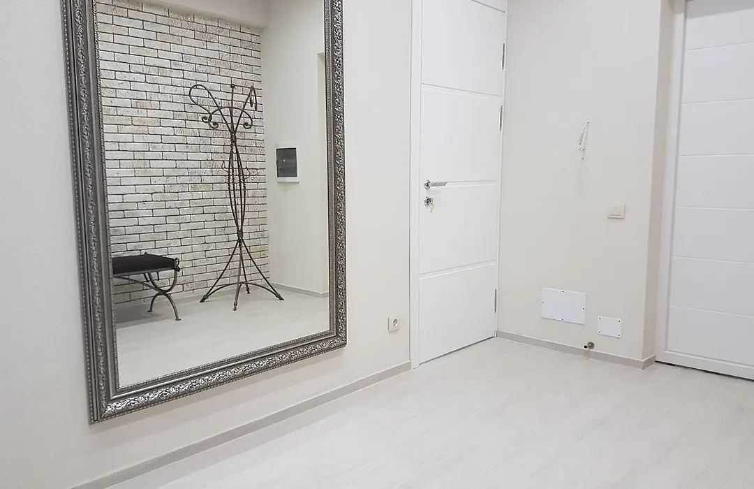 Royal Center-3 Rooms 3 Tv-1