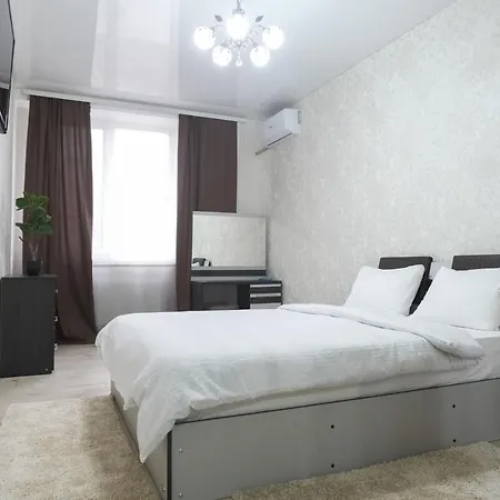 Apartament Curat Si Confortabil In Centru-2