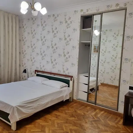 City Center Chisinau 3Rooms Apartment Bd Stefan Cel Mare-2