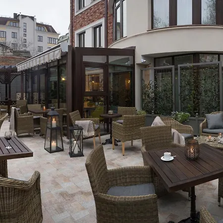 ZENTRUM Hotel-3
