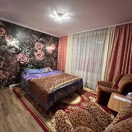 Golden Rose-2