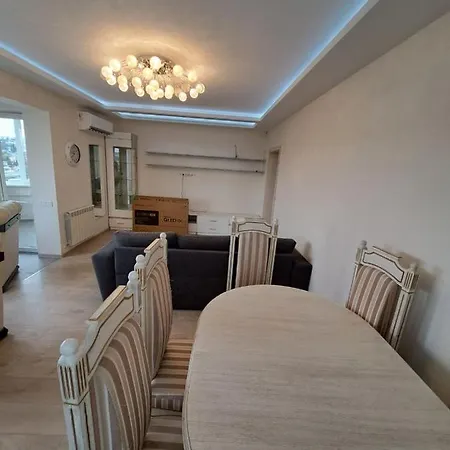 Apartament 2 Odai Lev Tolstoi 24/1-3