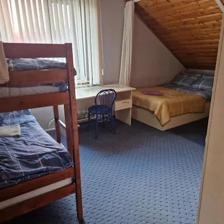 Guest Rooms-3