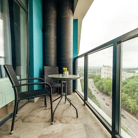 Oasis Apartment-3