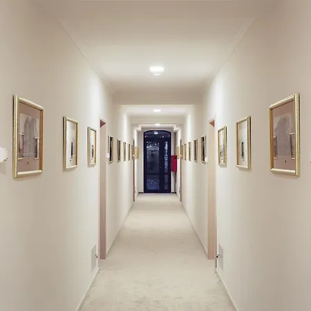 Familion ApartHotel-3