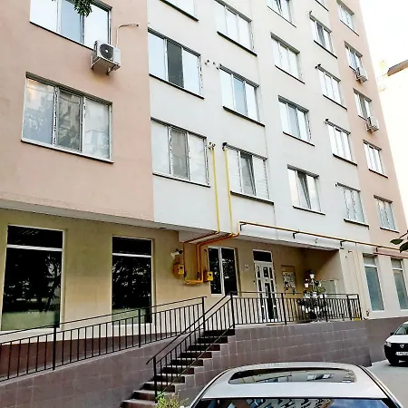 Center Apartment On Albisoara Street-2