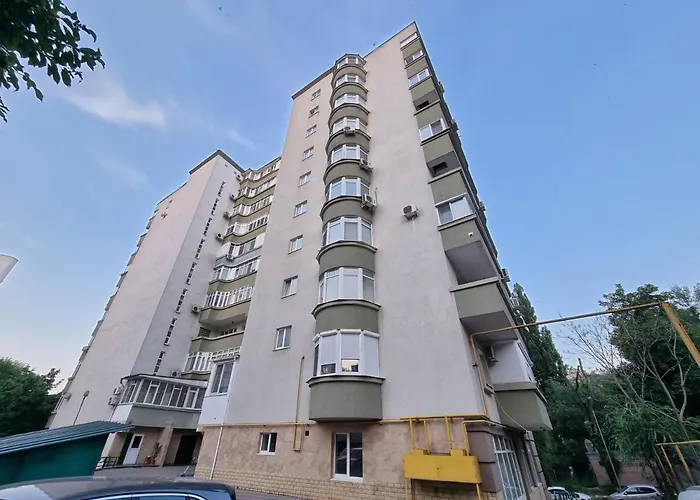 Apartments Business Behind Hotel National Ultracentral Kischinau
